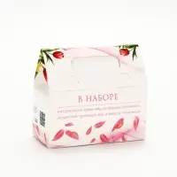 Набор с крем-мёдом 120, чаем и полотенцем в коробке "С 8 марта"