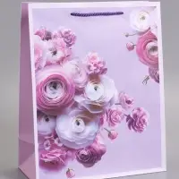 Пакет подарочный ламинированный "Самой красивой" 26 х 12 х 32 см