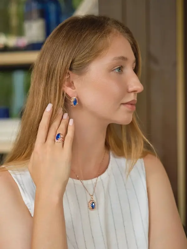 Гарнитур 3 предмета: серьги, кулон, кольцо безразмерное &laquo;Эдель&raquo;, ажурный овал, син в золоте, 45 см