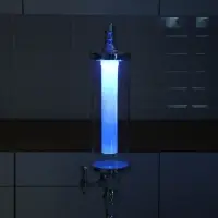 Башня пивная &laquo;Петронас&raquo;, 3 л, колба для льда, с подсветкой, 2 батарейки AG3, пластик, металлик