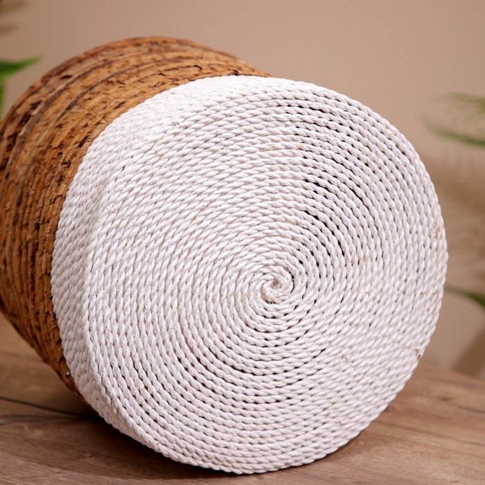 Корзина плетёная 35х35х30 см Корзина плетёная 35х35х30 см