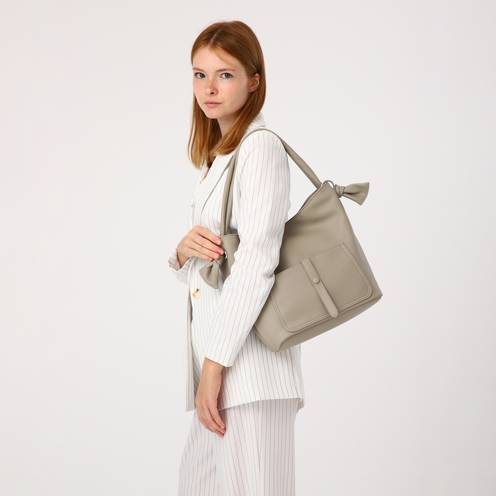 Сумка-тоут на молнии, 2 наружных кармана, цвет серый