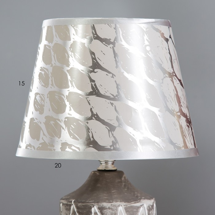 Настольная лампа Настольная лампа "Аззерра" Е14 15Вт 20х20х32 см RISALUX