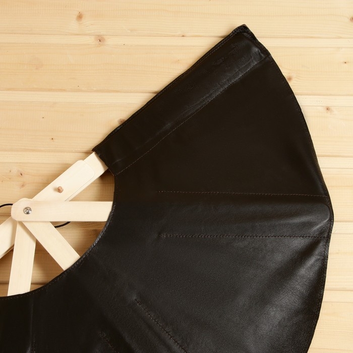 Веер банный для разгона пара коричневый, кожа Веер банный для разгона пара коричневый, кожа