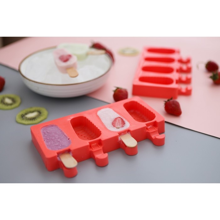 Форма для мороженого Доляна «Эскимо в глазури», силикон, 18,5×12,3×2,5 см, 4 ячейки, цвет МИКС Форма для мороженого Доляна «Эскимо в глазури», силикон, 18,5×12,3×2,5 см, 4 ячейки, цвет МИКС