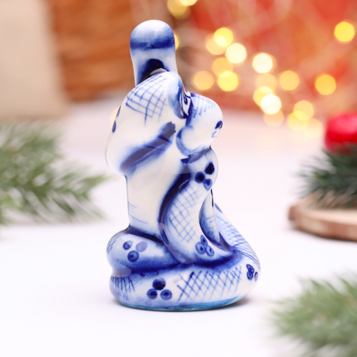 Сувенир Сувенир "Змея с бутылкой", гжель