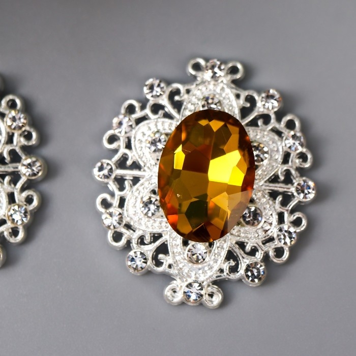 Декор для творчества металл Декор для творчества металл "Медальон узорный" янтарный кристалл 2,6х2,4 см