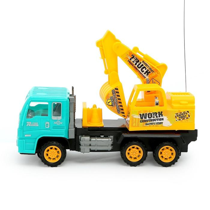 Грузовик радиоуправляемый «Экскаватор», работает от батареек Грузовик радиоуправляемый «Экскаватор», работает от батареек