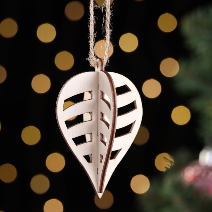 Деревянная игрушка на ёлку Деревянная игрушка на ёлку "Фигурная", вид 1, объёмная, 5,7х8,5х5,7 см