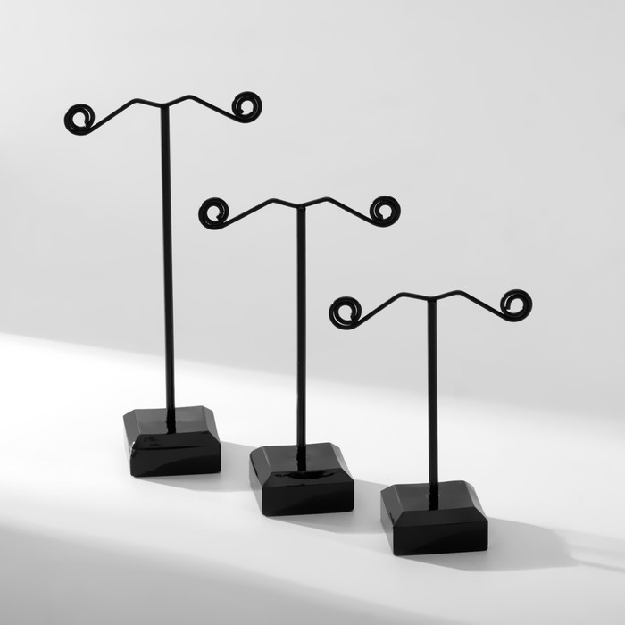 Подставка под серьги «Акрил», набор 3 шт, h=8, 10, 12 см, цвет чёрный Подставка под серьги «Акрил», набор 3 шт, h=8, 10, 12 см, цвет чёрный