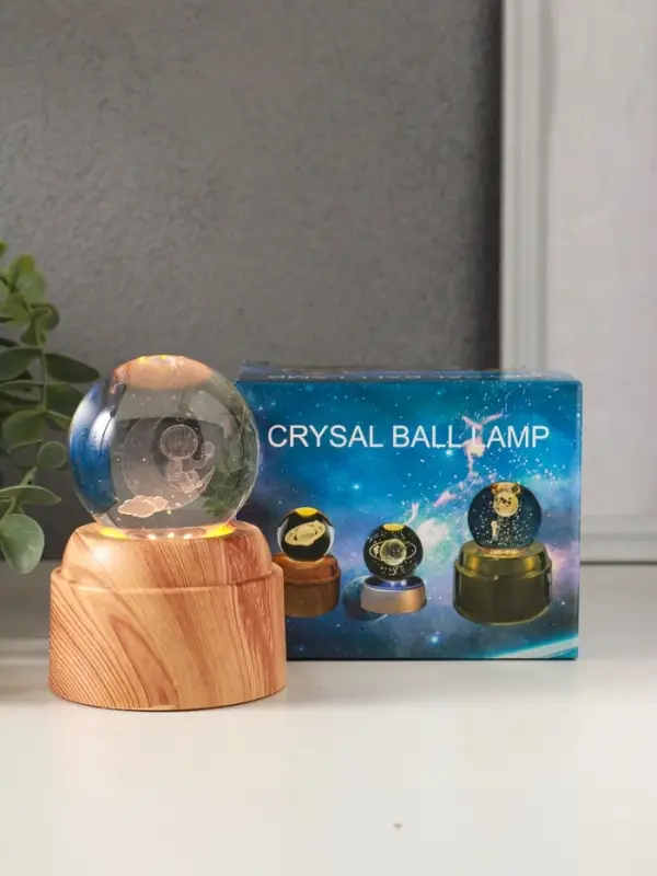 Сувенир стекло свет Сувенир стекло свет "Шар. Космонавт на месяце" 6хLED шар d=6 см, крутится, USB 7х7х10 см