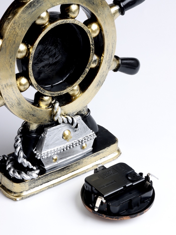 Часы настольные интерьерные, «Штурвал», на батарейках, 16×6.5×27 см, d-8 см Часы настольные интерьерные, «Штурвал», на батарейках, 16×6.5×27 см, d-8 см