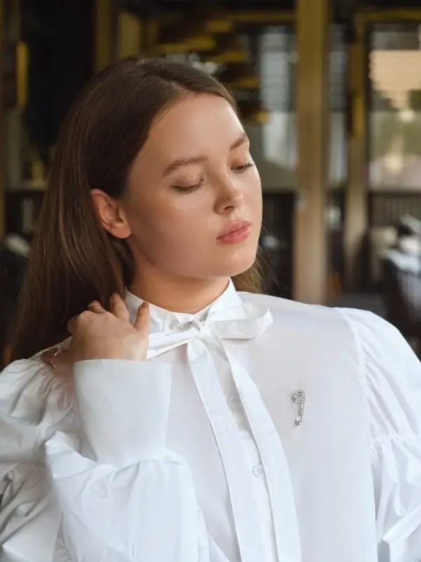 Булавка &laquo;Классика&raquo;, россыпь, 4.5 см, белая в серебре