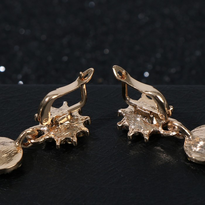 Серьги висячие со стразами «Вечерние» мадам, цвет бело-синий в золоте, 7 см Серьги висячие со стразами «Вечерние» мадам, цвет бело-синий в золоте, 7 см