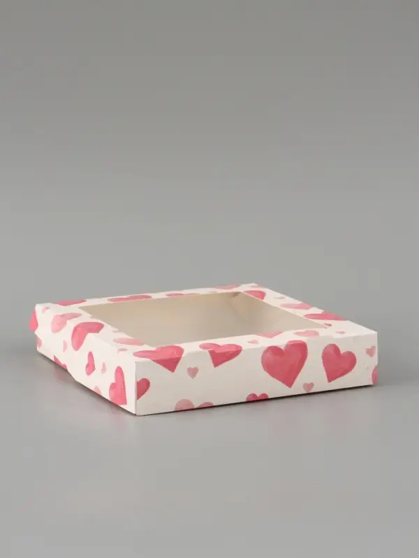 Коробка подарочная с окном &laquo;Воздушные сердца&raquo;, 20&times;20&times;4 см, самосборная