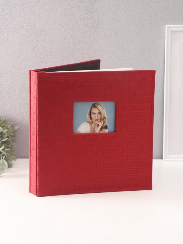 Фотоальбом на 500 фото 10х15 см Фотоальбом на 500 фото 10х15 см "Греческий узор" кожзам, красный, в коробке 5,5х32,5х34 см 1074684
