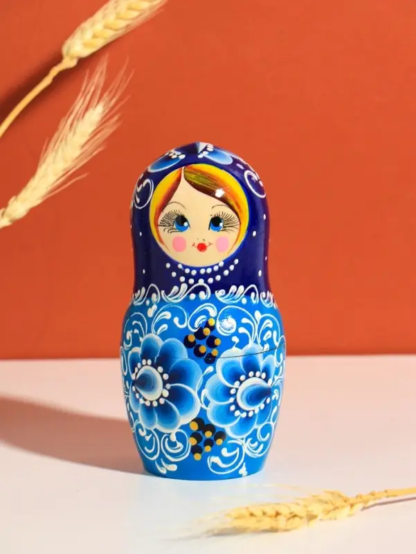 Матрешка дерево &laquo;Русская красота&raquo;, синий платок, 18 см, 5 кукольная, ручная роспись