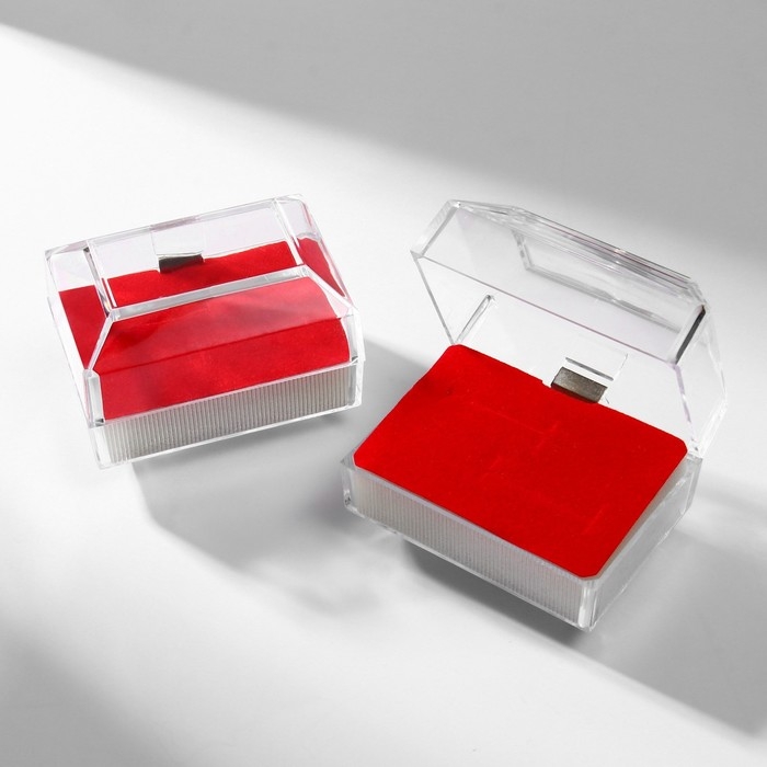 Футляр пластиковый под набор «Сундучок», 6,5×4,5, вставка красная Футляр пластиковый под набор «Сундучок», 6,5×4,5, вставка красная