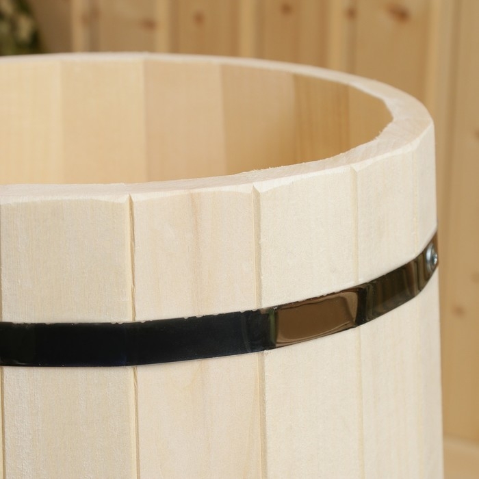 Кадка с гнётом, липа, 20 литров Кадка с гнётом, липа, 20 литров