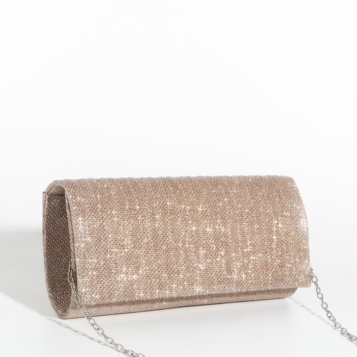 Клатч на магните, длинная цепочка, цвет золотистый Клатч на магните, длинная цепочка, цвет золотистый