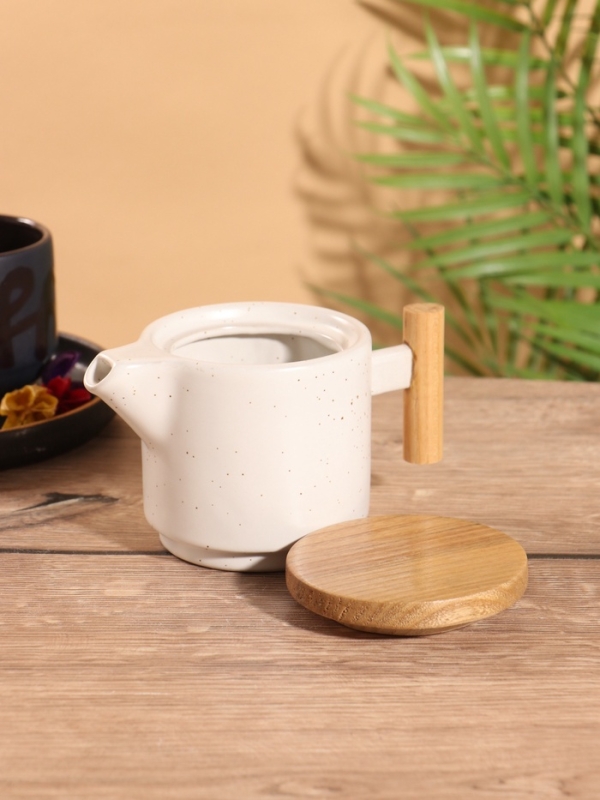 Набор для чаепития «Атика» керамический, белый, чайничек + кружка