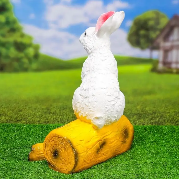 Садовая фигура из гипса &laquo;Зайка на бревне&raquo;, 44&times;18&times;27 см