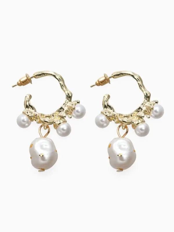 Серьги-кольца с жемчугом Серьги-кольца с жемчугом "Бусинки в крапинку", цвет белый в золоте