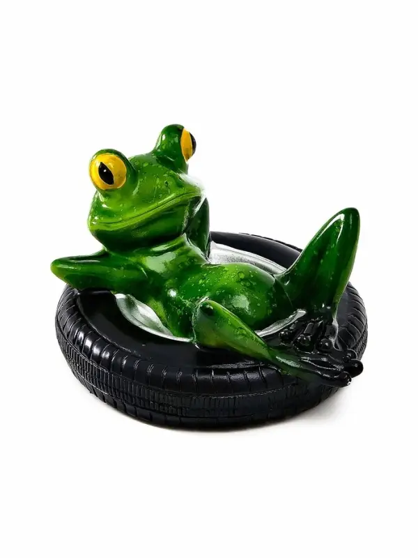 Садовая фигура 14 х 13 х 9,5 см Садовая фигура 14 х 13 х 9,5 см "Лягушка в шине" Водоплавающая