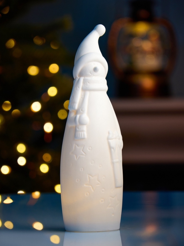 Светодиодная фигура Светодиодная фигура "Снеговик в колпаке" 6х5.5х19.8 см, 1 LED, LR44x3(в компл.), свечение тёплое белое