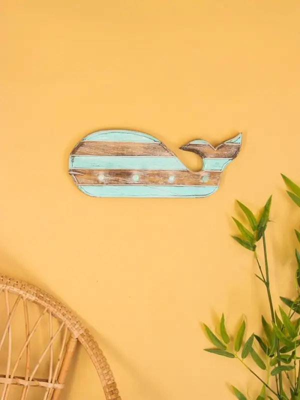 Вешалка «Кит», с 3 крючками, 44×6×18 см, дерево, бирюзовая Вешалка «Кит», с 3 крючками, 44×6×18 см, дерево, бирюзовая