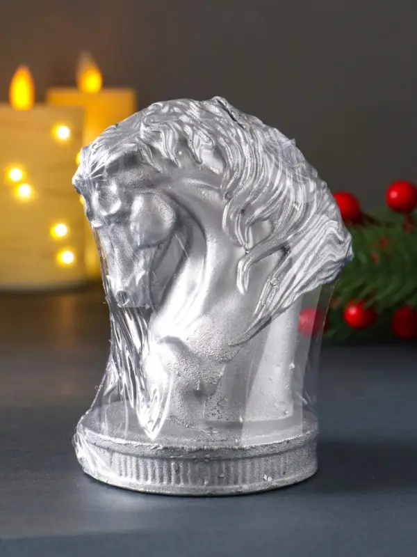 Свеча Символ Года  "Буцефал", лак, 11,3*7,5*8,5, серебро