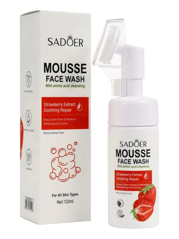 Пенка для умывания с щеточкой с экстрактом клубники, 120 мл