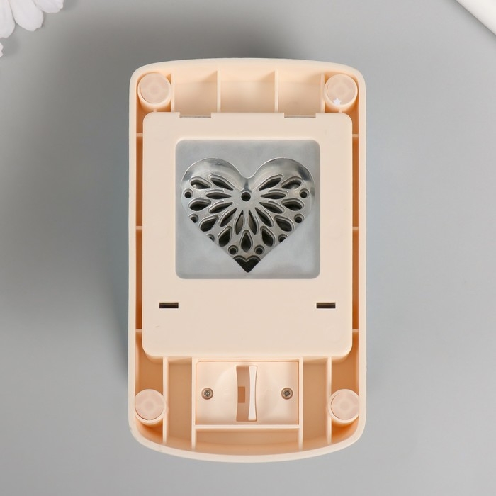 Дырокол фигурный рисунок 5х5 см Дырокол фигурный рисунок 5х5 см "Сердце фигурное" 8.6х14,6х6,9 см