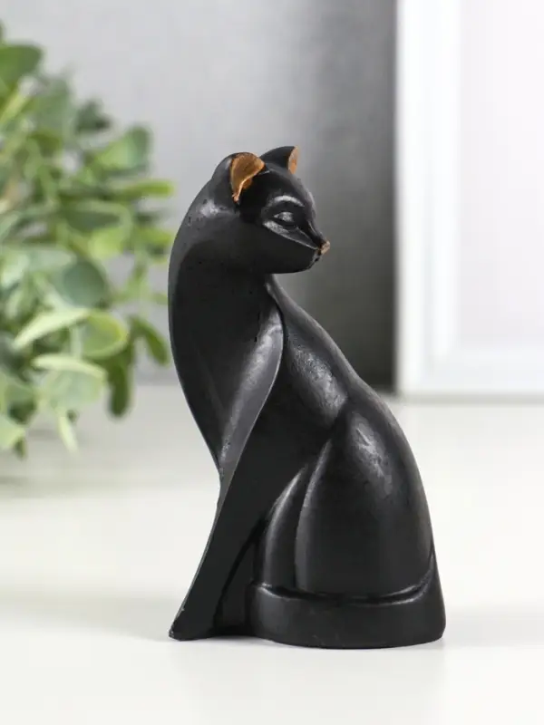 Фигура гипс  Фигура гипс "Кошка геометрия", 11х6 см, черный