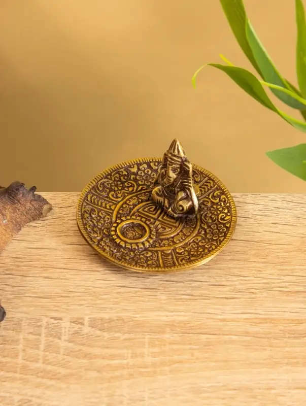 Подставка под благовония  Подставка под благовония "Ганеша" латунь 7 см