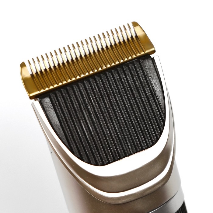 Машинка для стрижки регулировка ножа, USB-зарядка, с запасным аккумулятором Машинка для стрижки регулировка ножа, USB-зарядка, с запасным аккумулятором