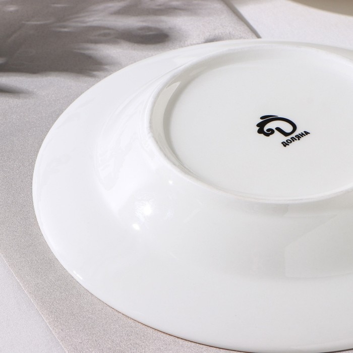 Тарелка фарфоровая глубокая Доляна «Малахитовая шкатулка», 340 мл, d=20 см Тарелка фарфоровая глубокая Доляна «Малахитовая шкатулка», 340 мл, d=20 см