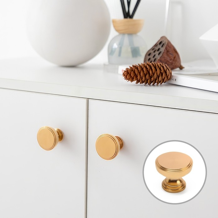 Ручка-кнопка CAPPIO PK322, d=30 мм, цвет золото, 8 шт. Ручка-кнопка CAPPIO PK322, d=30 мм, цвет золото, 8 шт.