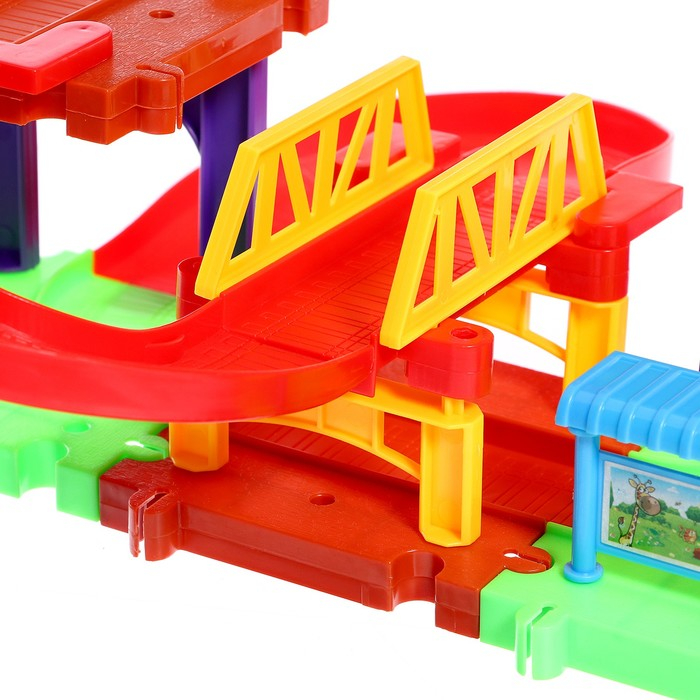 Железная дорога &laquo;Весёлое путешествие&raquo;, работает от батареек