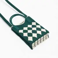 Сумка подр Ромбы, 12*4*17, отд на кнопке, дл ремень, зеленый Сумка подр Ромбы, 12*4*17, отд на кнопке, дл ремень, зеленый