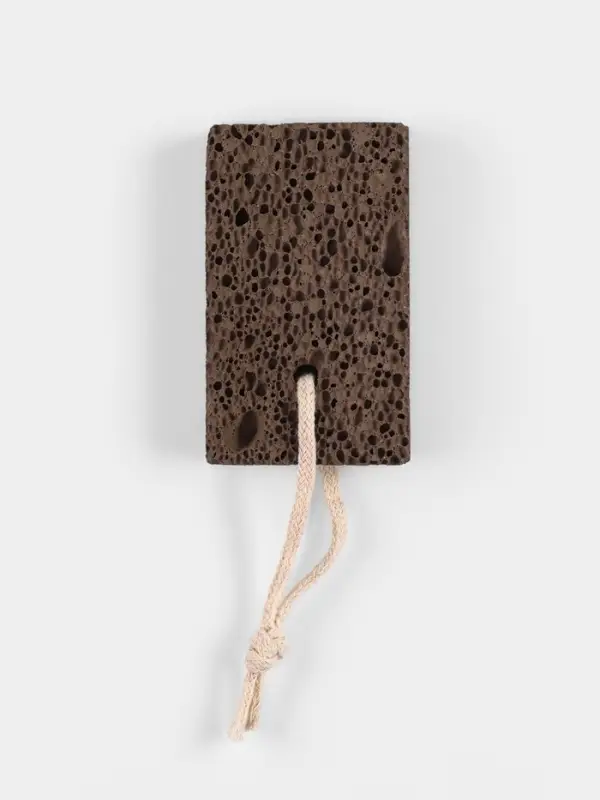 Натуральная пемза для педикюра, с подвесом, 10×6 см, в пакете, коричневый