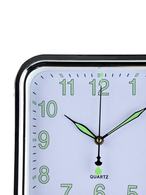 Часы настенные &laquo;Илони&raquo;, дискретный ход, светящиеся, d=25 см