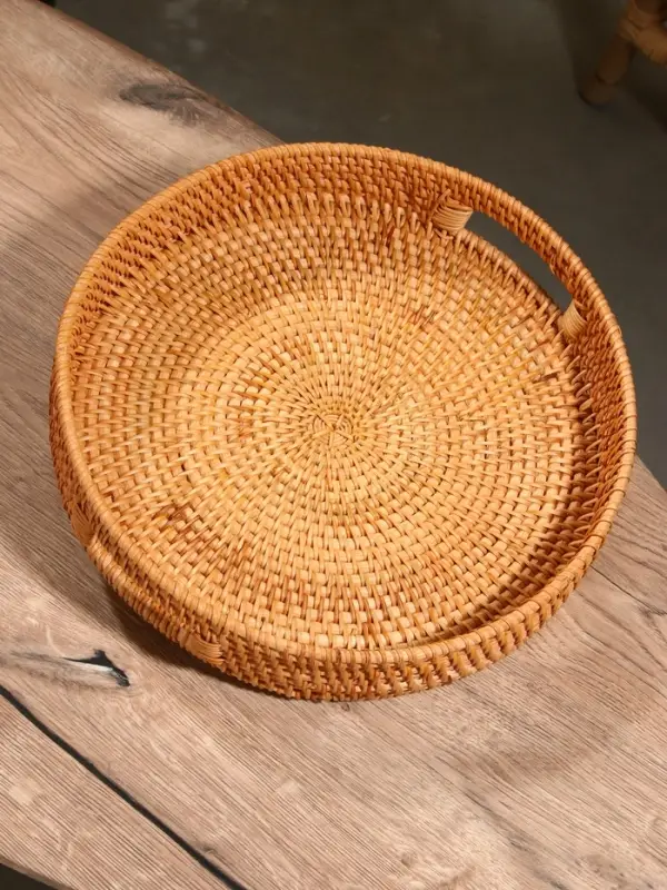 Поднос круглый, 35&times;6 см, ротанг