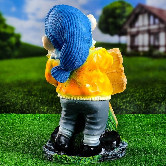 Садовая фигура  Садовая фигура "Гном с табличкой" 28х24х45см