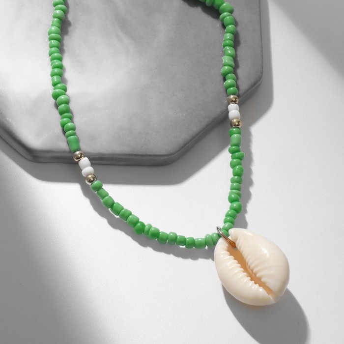 Чокер «Ракушка», цвет бело-зелёный в золоте, 42 см Чокер «Ракушка», цвет бело-зелёный в золоте, 42 см