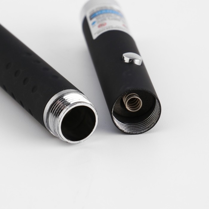 Лазерная указка, дальность 500 м, 405 нм, 2 ААА, фиолетовый луч, 15.5 х 1.4 см Лазерная указка, дальность 500 м, 405 нм, 2 ААА, фиолетовый луч, 15.5 х 1.4 см