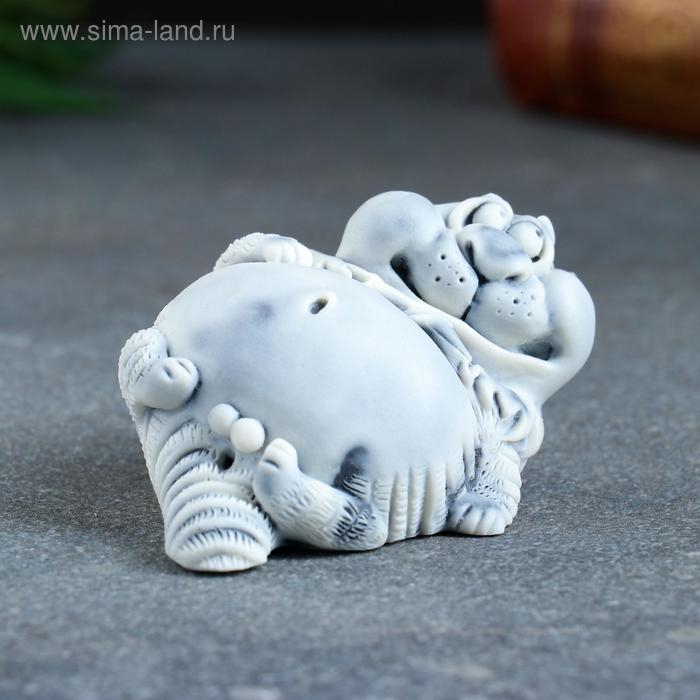 Сувенир Сувенир "Кот сытый Таити (авторский М. Бруй) 7,7см