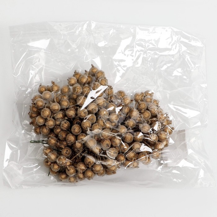 Новый год! Декоративные ягодки, золотого цвета, 7 × 6 × 7 см, 40 ягод Новый год! Декоративные ягодки, золотого цвета, 7 × 6 × 7 см, 40 ягод