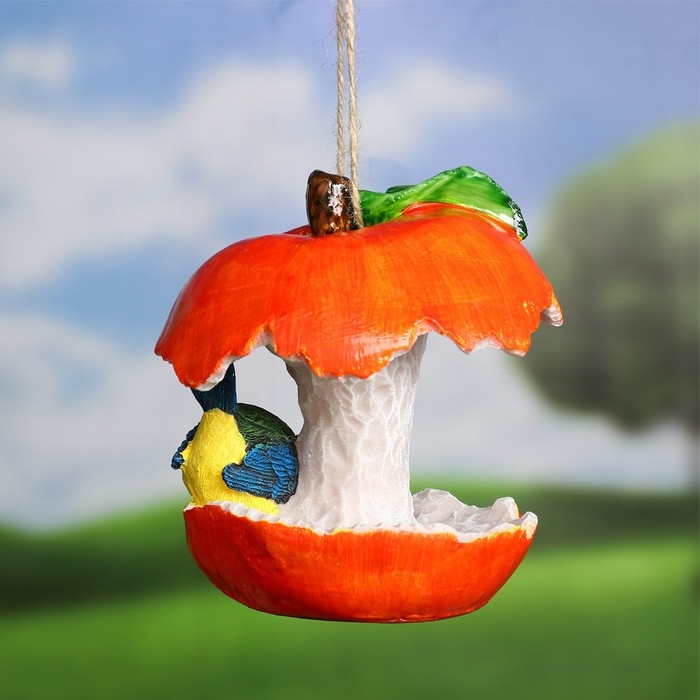 Подвесной декор  Подвесной декор "Кормушка яблоко с птичкой" 14х13х13см