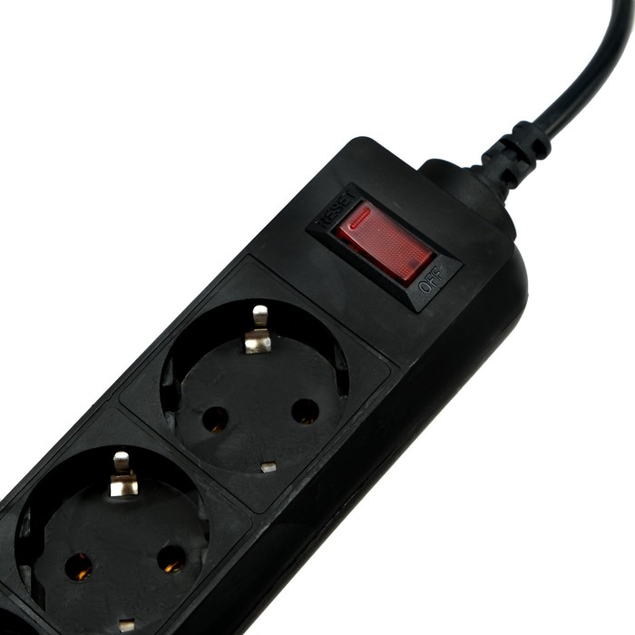 Сетевой фильтр Luazon Lighting, 4 розетки, 1.8 м, 2200 Вт, 3 х 0.75 мм2, 10 А, 220 В, черный Сетевой фильтр Luazon Lighting, 4 розетки, 1.8 м, 2200 Вт, 3 х 0.75 мм2, 10 А, 220 В, черный